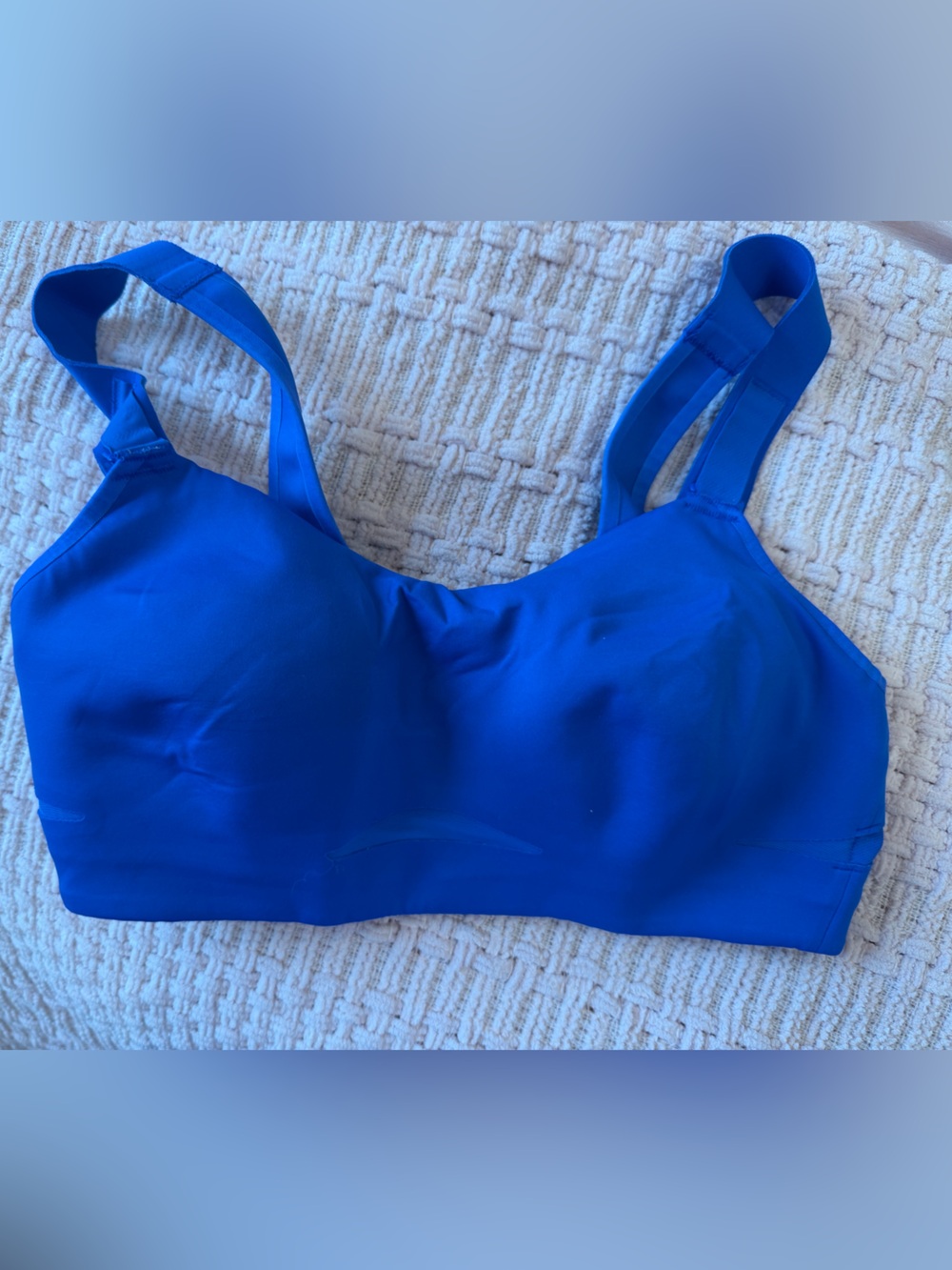 Lulu lemon blue sports bra